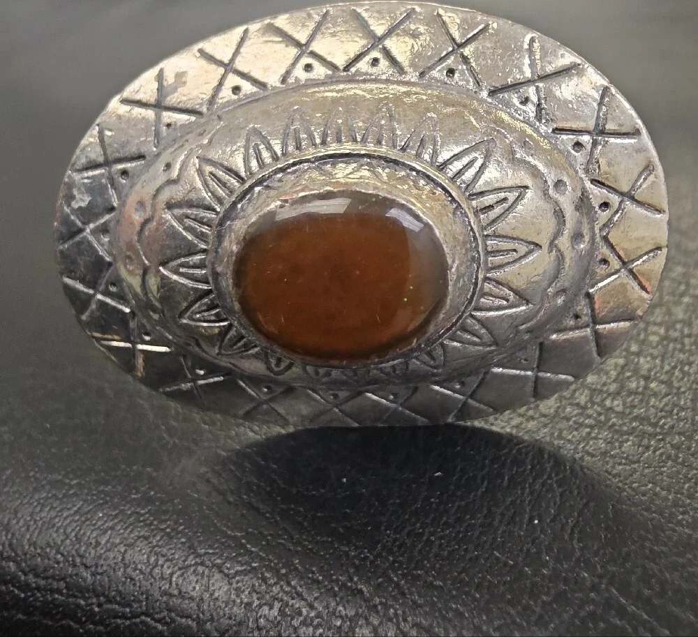 N/A bold oval